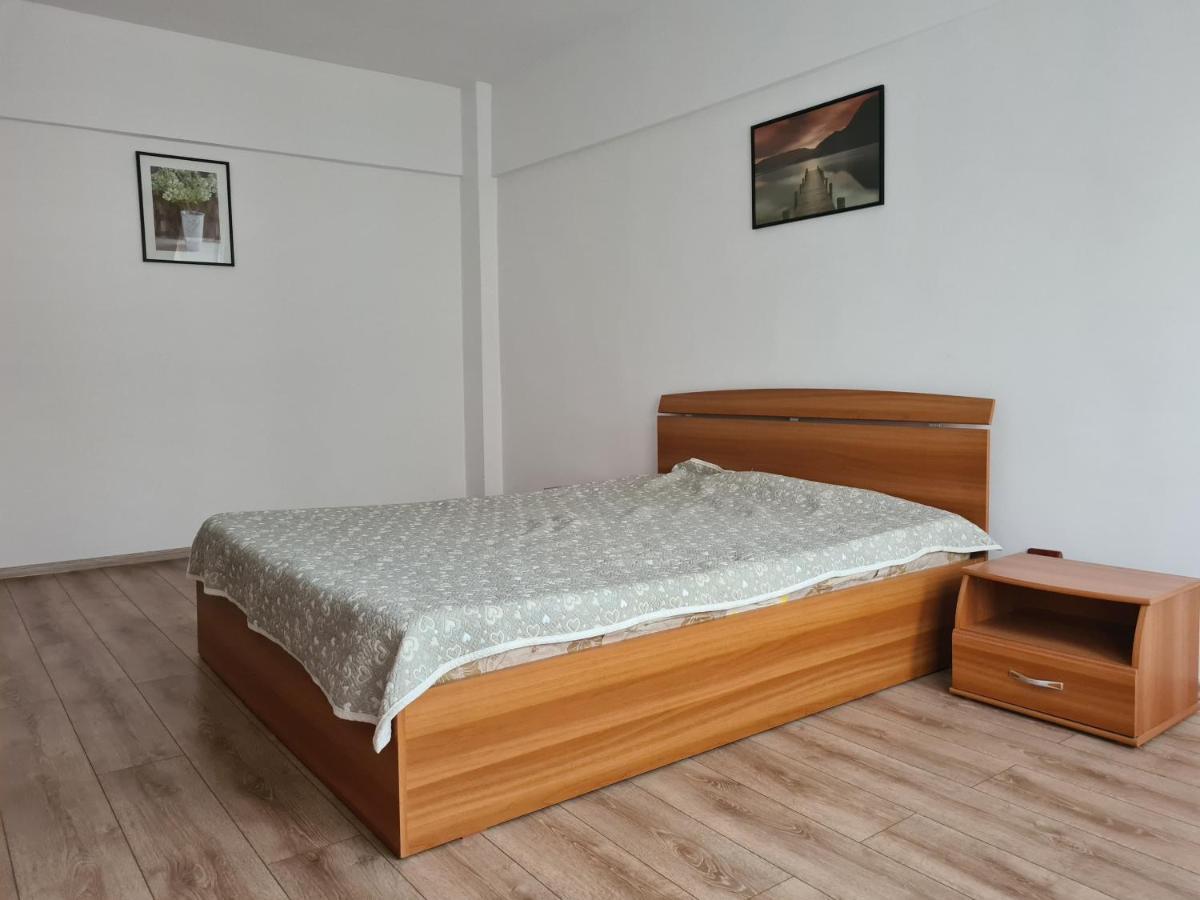 Apartament Anna Targoviste Exterior photo